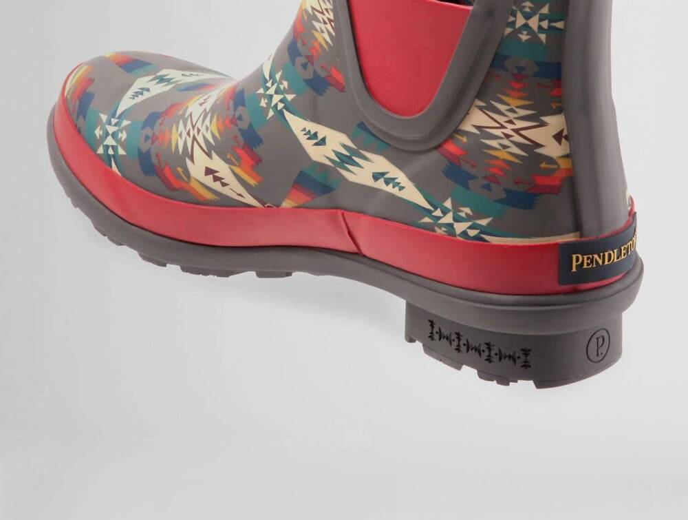 NEW PENDLETON women's tucson rain boots in grey chelsea - Picture 3 of 6